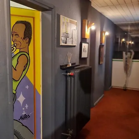 Sax Pub